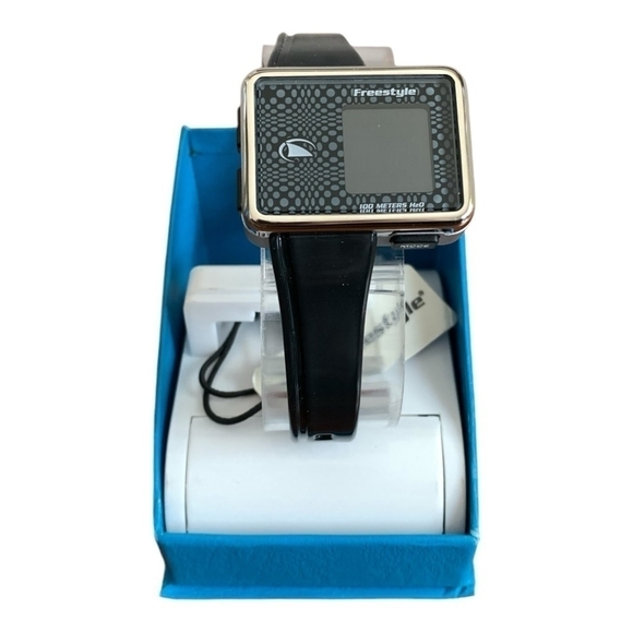NIB FREESTYLE The Tetra Watch Black Rubber Wristband Unisex Digital Wristwatch - Picture 2 of 13